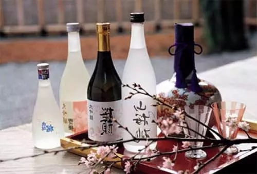 Rượu sake Nhật - niềm tự hào của người dân xứ mặt trời mọc